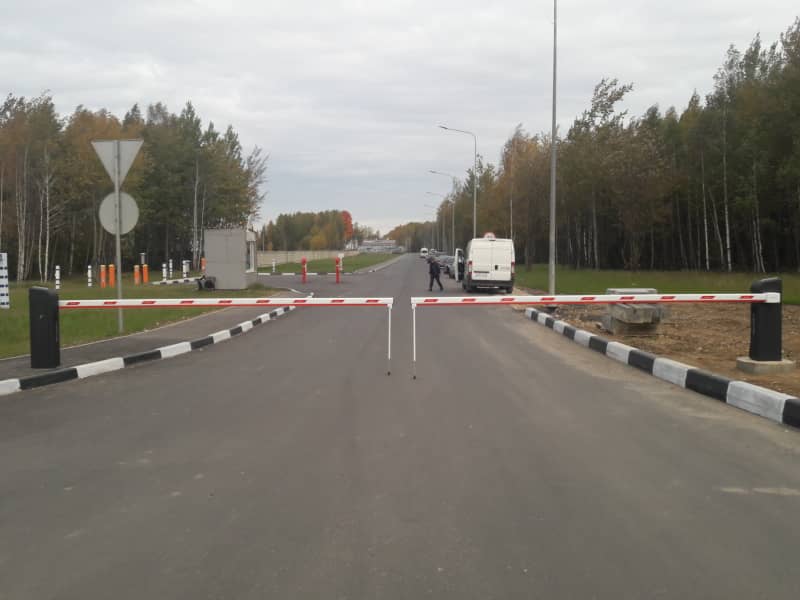 Шлагбаум DoorHan в Калуге с установкой